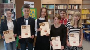 Recytując “Niepewność”…