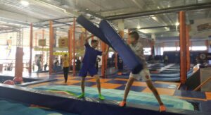 W-F z Klasą: Piątkowy przystanek – Stacja Grawitacja