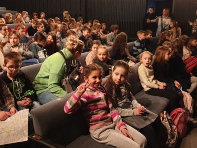 Klasa 1B w teatrze