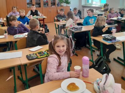 Dzień Ukraiński w 2b