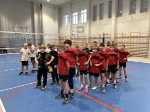 🏐 Igrzyska Dzieci w Piłce Siatkowej „Czwórek” – Gmina Wronki